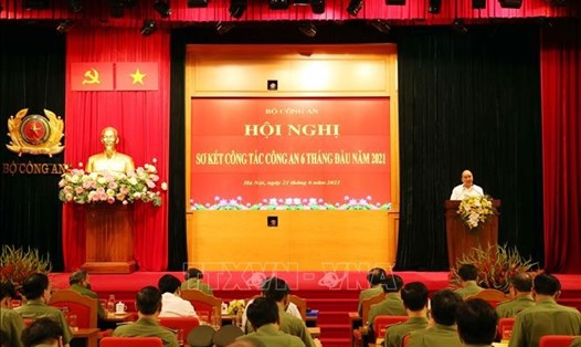 Chủ tịch nước Nguyễn Xuân Phúc phát biểu chỉ đạo hội nghị. Ảnh: Phạm Kiên/TTXVN