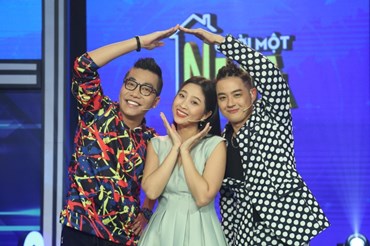 Hoàng Rapper, Liêu Hà Trinh và Thanh Duy trong gameshow. Ảnh: CTCC.