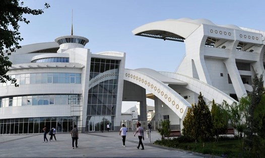 Thành phố đắt đỏ nhất thế giới cho người nước ngoài năm 2021 là Ashgabat, thủ đô của Turkmenistan. Ảnh: AFP