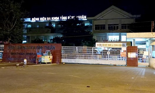 Bệnh viện Đa khoa Bình Thuận tạm ngưng tiếp nhận khám chữa bệnh 3 ngày. Ảnh: Ng.L.