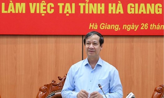 Bộ trưởng Nguyễn Kim Sơn cho biết, toàn ngành Giáo dục đang triển khai, thực thi cho một tinh thần lớn, đó là coi trọng thực tế, thực tiễn và thực chất. Ảnh: Thế Đại