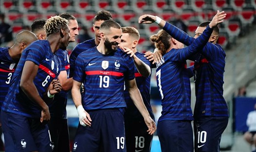 Tuy không ghi bàn nhưng Karim Benzema đã thể hiện tốt trong chiến thắng 3-0 của đội tuyển Pháp trước Xứ Wales. Ảnh: AFP