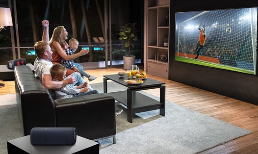 Sở hữu công nghệ tấm nền tiên tiến cùng bộ xử lý thế hệ mới, LG OLED evo mang đến trải nghiệm điện ảnh, game và thể thao đỉnh cao.