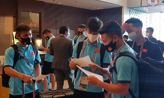 Đội tuyển Việt Nam đã đến khách sạn Crowne Plaza Dubai Festival City. Ảnh: VFF