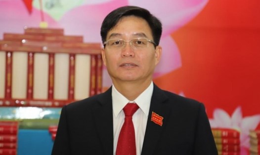 Thủ tướng phê chuẩn miễn nhiệm chức vụ Chủ tịch UBND tỉnh Đắc Nông nhiệm kỳ 2016 - 2021 đối với ông Nguyễn Đình Trung để nhận nhiệm vụ mới.