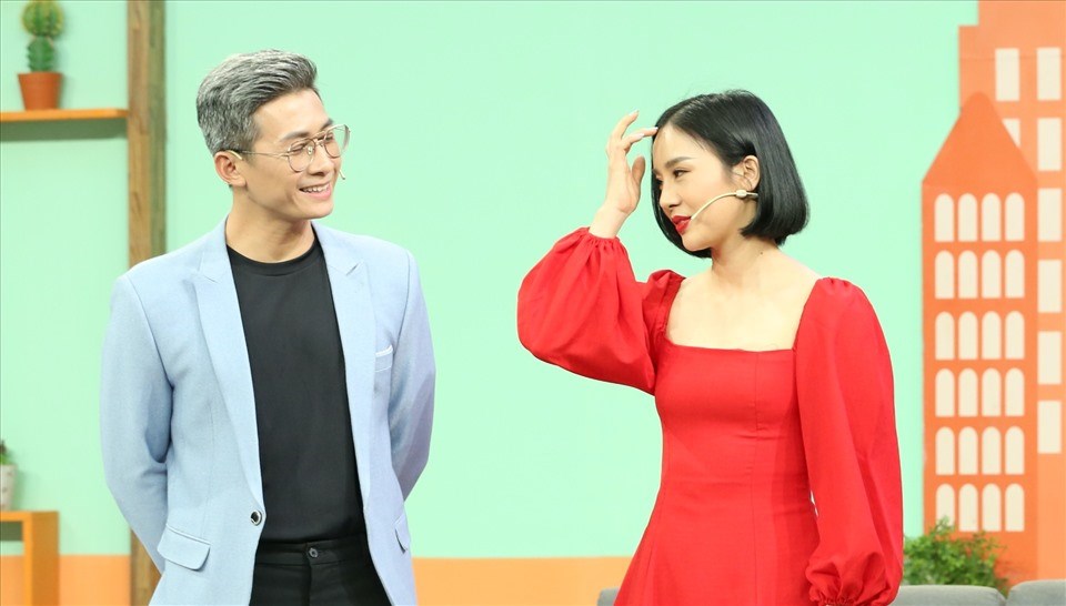 Thiên Vương MTV - Phạm Lịch bàn luận chuyện yêu bạn thân. Ảnh: CTCC. Thiên Vương MTV - Phạm Lịch bàn luận chuyện yêu bạn thân. Ảnh: CTCC.