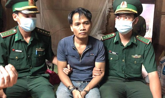 Đối tượng Hồ Văn Hâm bị lực lượng Biên phòng Quảng Trị bắt giữ. Ảnh: BP cung cấp.
