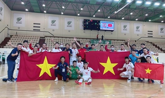 Đội tuyển Việt Nam giành quyền dự Futsal World Cup sau khi vượt qua Lebanon ở 2 trận play-off. Ảnh: VFF