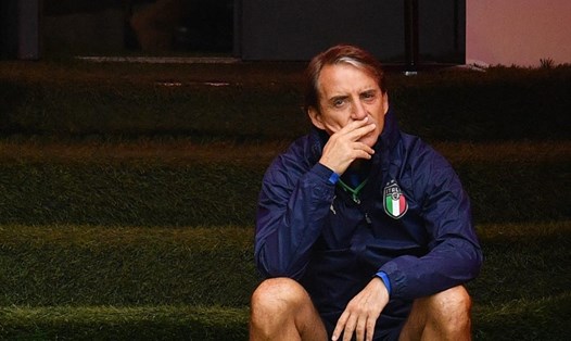 Thầy trò Roberto Mancini gặp sự cố trước trận chung kết EURO 2020. Ảnh: AFP