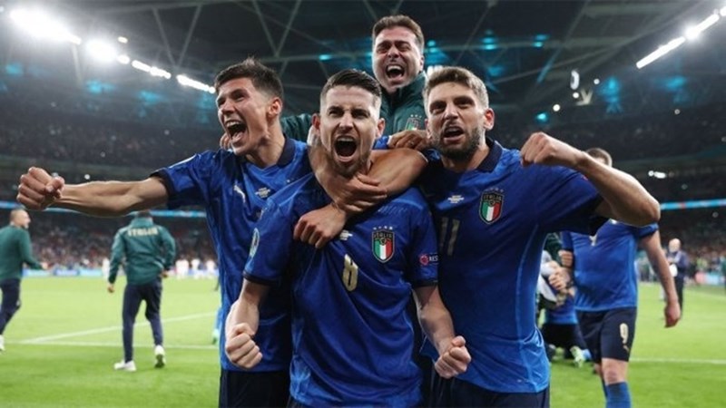 Lịch thi đấu chung kết EURO 2020 hôm nay: Anh vs Italia