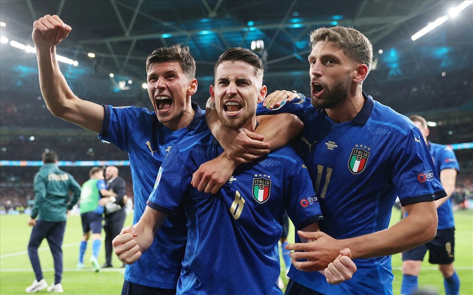Đội tuyển Italia mạnh về nhân sự, đa dạng về tấn công, biết phản công và vẫn giữ nguyển "DNA phòng ngự" vốn có. Ảnh: UEFA