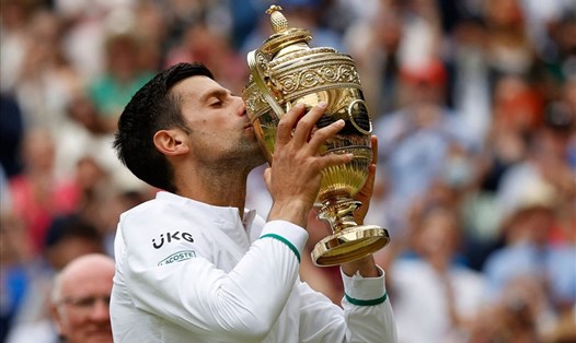 Novak Djokovic có danh hiệu Grand Slam thứ ba trong năm 2021 và là chiến quả thứ 20 trong sự nghiệp. Ảnh: Wimbledon