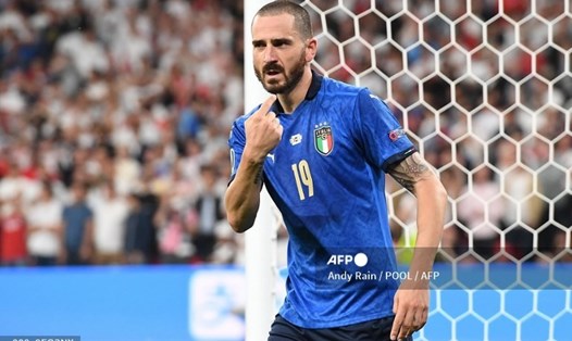 Bonucci ghi bàn vào lưới tuyển Anh trong trận chung kết EURO 2020. Ảnh: AFP