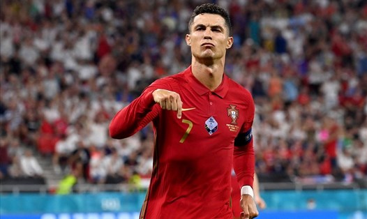 Rời EURO 2020 từ vòng 1/8 nhưng Ronaldo vẫn là chân sút xuất sắc nhất. Ảnh: AFP