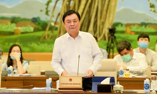 Bộ trưởng Bộ Nông nghiệp và Phát triển nông thôn Lê Minh Hoan phát biểu tại phiên họp. Ảnh: QH