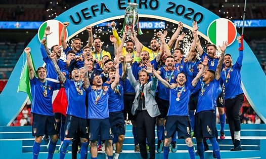 Italia có thể khép lại năm 2021 vô cùng thành công nếu vô địch Nations League sau khi đã đăng quang tại EURO 2020. Ảnh: EURO 2020.