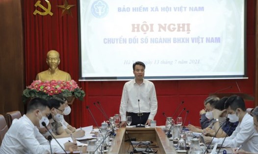 Ông Nguyễn Thế Mạnh - Tổng Giám đốc BHXH Việt Nam phát biểu tại hội nghị. Ảnh: BHXH
