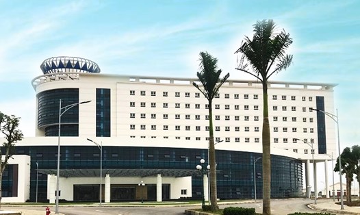 Bệnh viện Ung bướu tỉnh Thanh Hoá được đầu tư xây dựng hiện đại. Ảnh: T.L