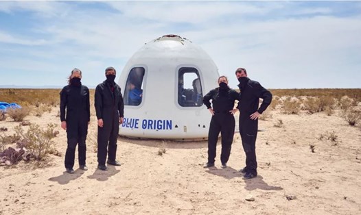 Với chuyến bay đầu tiên khởi hành vào 20.7 tới, Blue Origin của tỉ phú Jeff Bezos sẽ lập 2 kỷ lục thế giới mới. Ảnh: Blue Origin