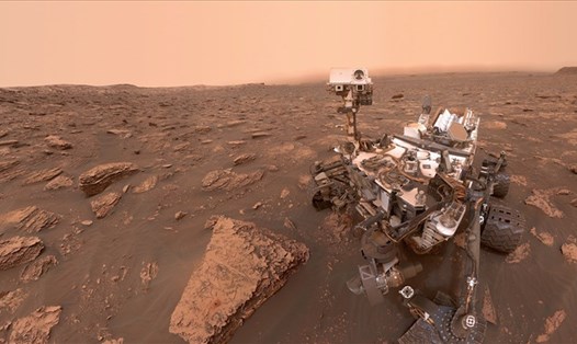Tàu thám hiểm Curiosity trên sao Hỏa. Ảnh: NASA