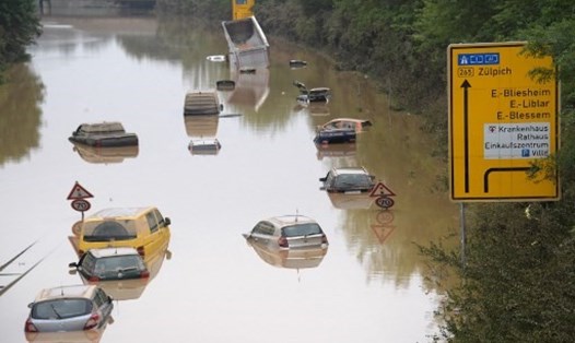 Số người chết trong trận lũ lụt kinh hoàng ở Bỉ và Đức đã lên tới ít nhất 170 người và hàng trăm người vẫn đang mất tích. Ảnh: AFP