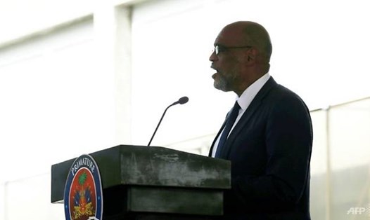 Tân thủ tướng Haiti Ariel Henry trong lễ tuyên thệ nhậm chức ngày 20.7. Ảnh: AFP