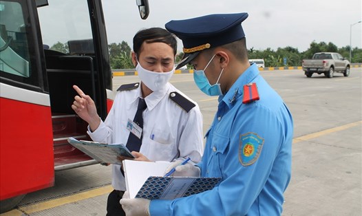 Hải Phòng dừng vận tải hành khách đi 3 tỉnh, thành gồm Hà Nội, Hải Dương, Hà Giang từ ngày 21.7. Ảnh minh hoạ Mai Dung