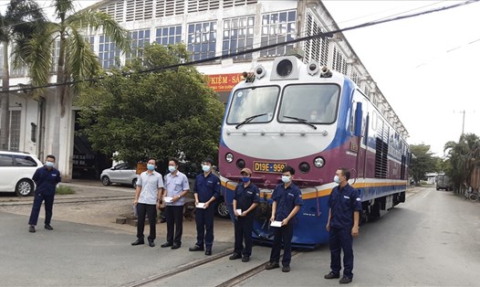 Lễ bàn giao công trình Công đoàn đại tu đầu máy D19E – 959. Ảnh: Tiến Phong