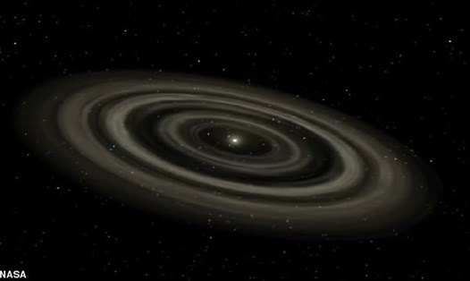 Beta Pictoris là một hệ hành tinh trẻ chỉ cách Trái đất khoảng 63 năm ánh sáng. Ảnh: NASA