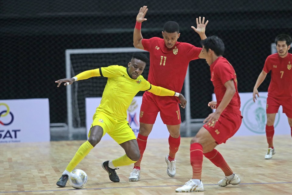 Tuyển Thái Lan thể hiện sức mạnh vượt trội ở giải giao hữu chuẩn bị cho World Cup 2021. Ảnh: Siam Sport