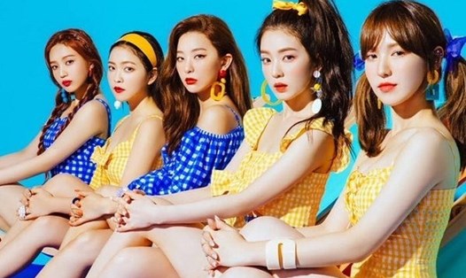 Red Velvet chính thức trở lại vào tháng 8. Ảnh: Poster.