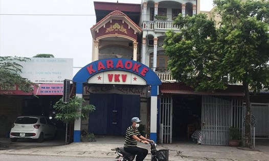 Nhiều đối tượng dương tính ma túy ở quán karaoke ở xã An Hồng, huyện An Dương, Hải Phòng. Ảnh N.D