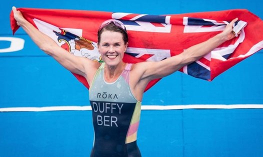 Flora Duffy lập nên lịch sử cho thể thao Bermuda tại Olympic Tokyo 2020. Ảnh: AFP.
