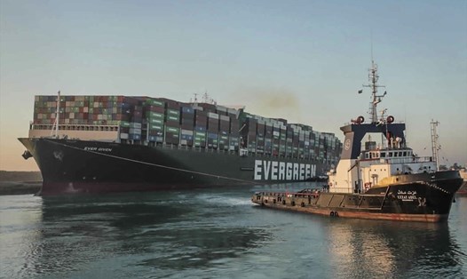 Tàu Ever Given bị mắc kẹt ở kênh đào Suez hồi đầu năm nay đã kết thúc hải trình bị kéo dài nhiều tháng do sự cố. Ảnh: Cơ quan quản lý kênh Suez Ai Cập
