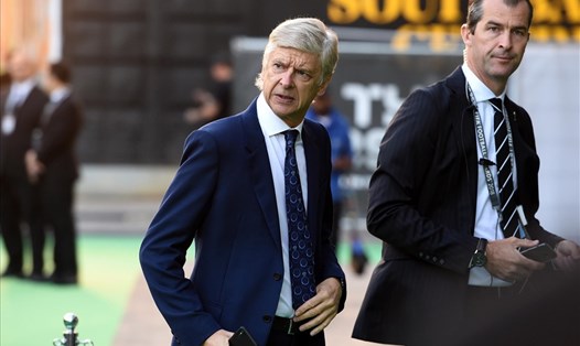 Arsene Wenger sẽ trở lại vai trò huấn luyện viên trong ngắn hạn? Ảnh: AFP