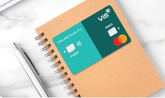 Thẻ VIB Online Plus 2in1 tặng 4 mã giảm giá 30.000 đồng mỗi ngày cho dịch vụ Grab Mart. Nguồn: VIB
