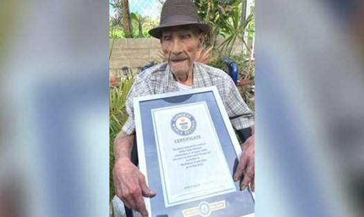 Cụ Emilio Flores Márquez ở Puerto Rico được Kỷ lục Guinness công nhận là người đàn ông sống thọ nhất thế giới hôm 30.6 khi gần 113 tuổi. Ảnh: Guinness World Records