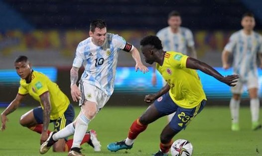 Argentina đối đầu Colombia tại vòng bán kết Copa America 2021. Ảnh AFP