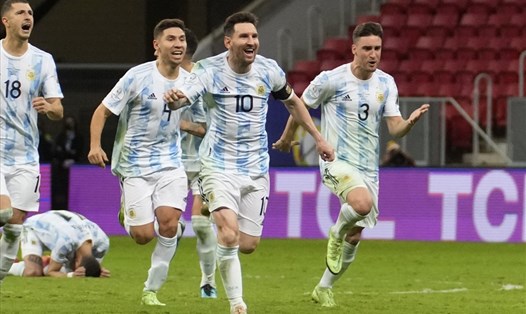 Lionel Messi và các đồng đội vượt qua Colombia để giành vé vào chung kết Copa America 2021. Ảnh: Copa America