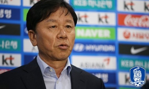 Chung Hae-seong là huấn luyện viên lão làng, được đánh giá rất cao tại Hàn Quốc. Ảnh: LĐBĐ Hàn Quốc.