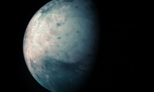 Hình ảnh hồng ngoại mới của Ganymede được gửi từ tàu vũ trụ Juno của NASA. Ảnh: NASA/JPL-Caltech/SwRI/ASI/INAF/JIRAM