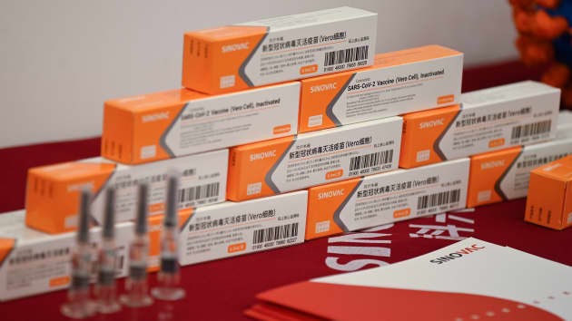 Vaccine của Sinovac tiếp tục cho hiệu quả trong chống COVID-19. Ảnh: AFP