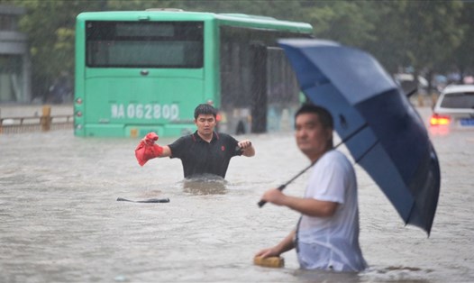 Lũ lụt ở Hà Nam, Trung Quốc hồi tháng 7.2021. Ảnh: Xinhua
