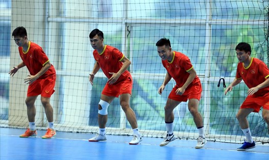 Đội tuyển Futsal Việt Nam đang tập luyện tại Trung tâm đào tạo bóng đá trẻ Việt Nam. Ảnh VFF