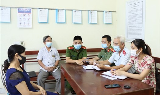 Cơ quan chức năng tỉnh Ninh Bình đã ra quyết định xử phạt vi phạm hành chính số tiền 10 triệu đồng đối với Nguyễn Thị Tuyết vì tung tin sai sự thật trên mạng xã hội. Ảnh: NT