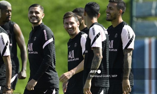Messi đang tập luyện tích cực tại PSG để chờ ngày ra sân. Ảnh: AFP