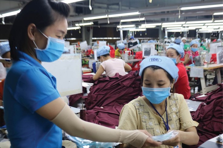 Người lao động đi làm phải phòng, chống COVID-19 thế nào? Người lao động đi làm phải phòng, chống COVID-19 thế nào?