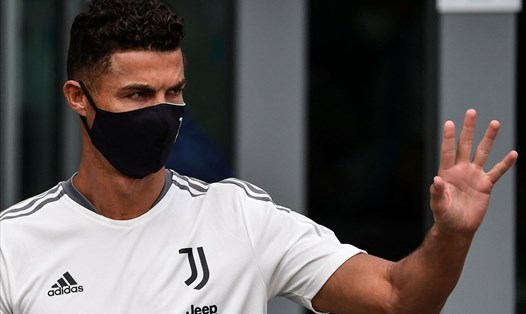 Cristiano Ronaldo chính thức lên tiếng về những tin đồn về tương lai của mình. Ảnh: Juventus