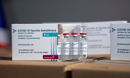 Vaccine COVID-19 của Astra Zeneca. Ảnh: Bộ Y tế