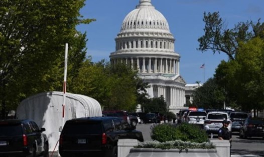 Hiện trường vụ dọa đánh bom gần Thư viện Quốc hội Mỹ ở thủ đô Washington D.C. Ảnh: AFP